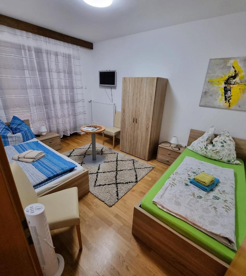 Gaestehaus Rettl Lavamünd Εξωτερικό φωτογραφία